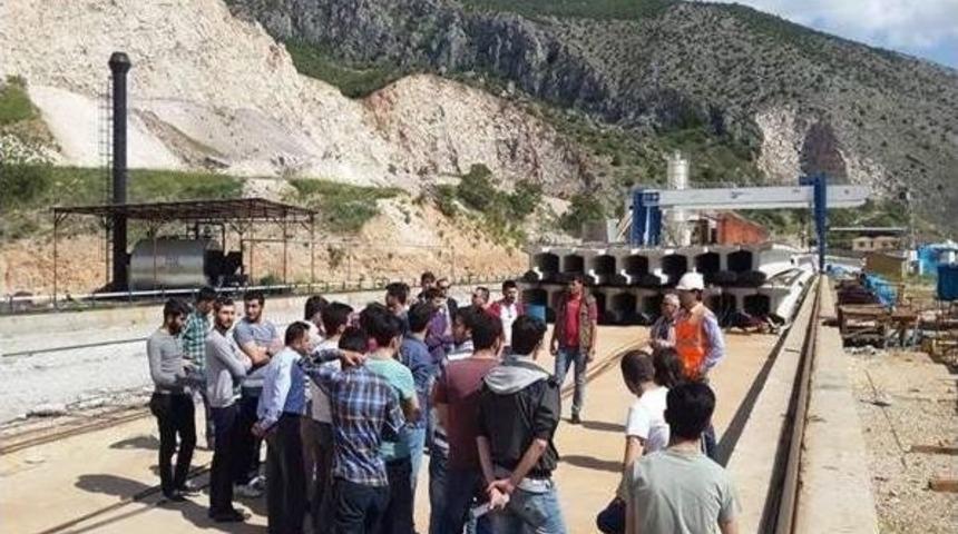 İnşaat Teknolojisi &Ouml;ğrencilerinden &Ccedil;evre Yolunda Teknik İnceleme