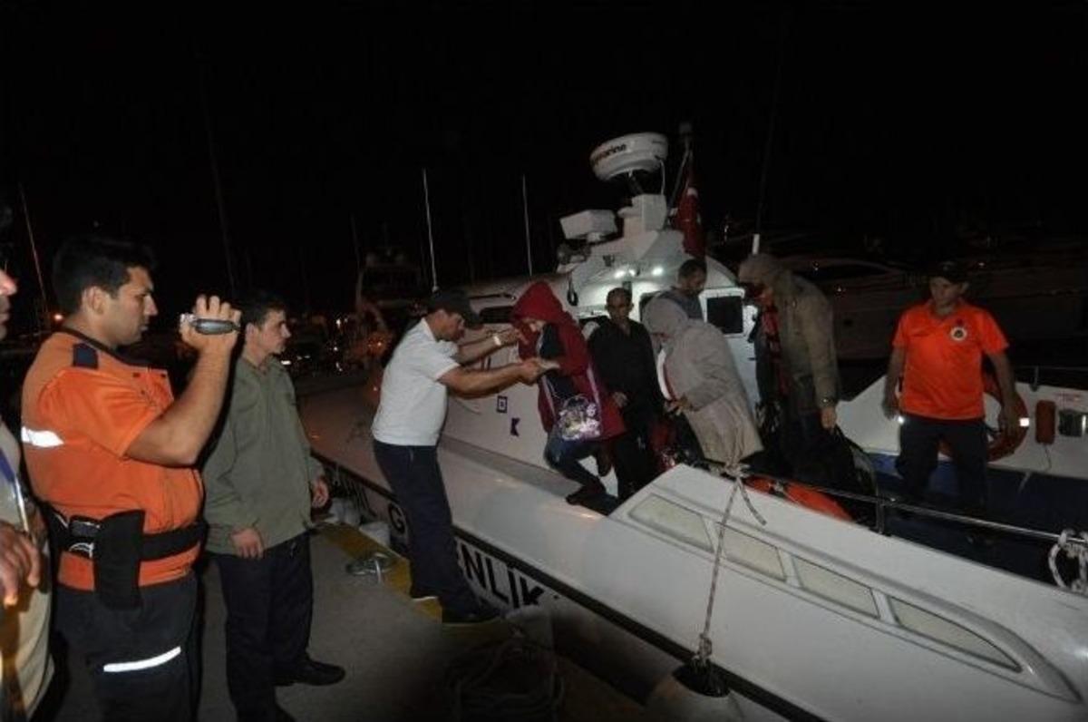 Bodrum&rsquo;da 14 Ka&ccedil;ak G&ouml;&ccedil;men Ve 4 Organizat&ouml;r Yakalandı