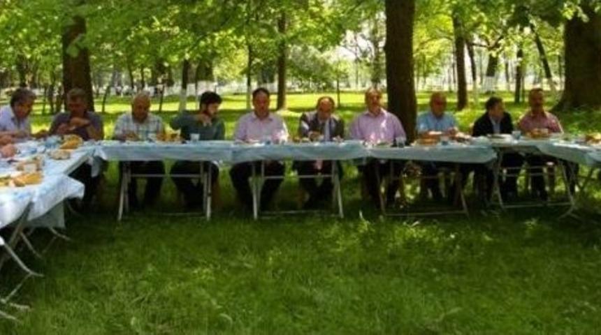 Din G&ouml;revlileri Bir Araya Geldi