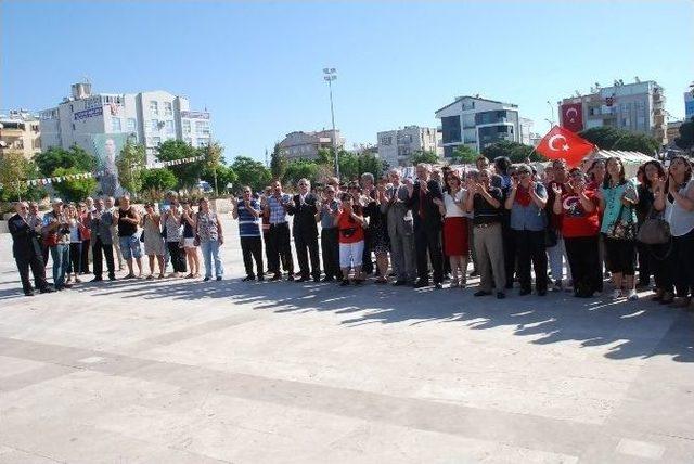 Didim&rsquo;de Chp İl&ccedil;e Y&ouml;netimi 19 Mayıs&rsquo;ı Kutladı 2