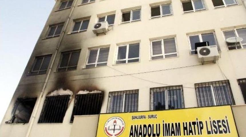 Suru&ccedil;&rsquo;Ta İmam Hatip Lisesi'nde M&uuml;d&uuml;r Odası Kundaklandı