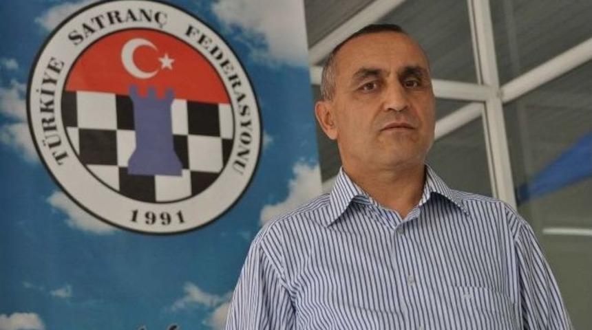 Satran&ccedil; Turnuvasına Yoğun İlgi