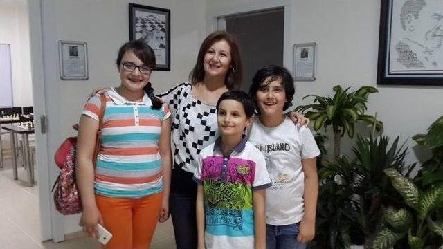 Turkuaz Satran&ccedil; Kul&uuml;b&uuml;&rsquo;nden Anlamlı Seminer 1