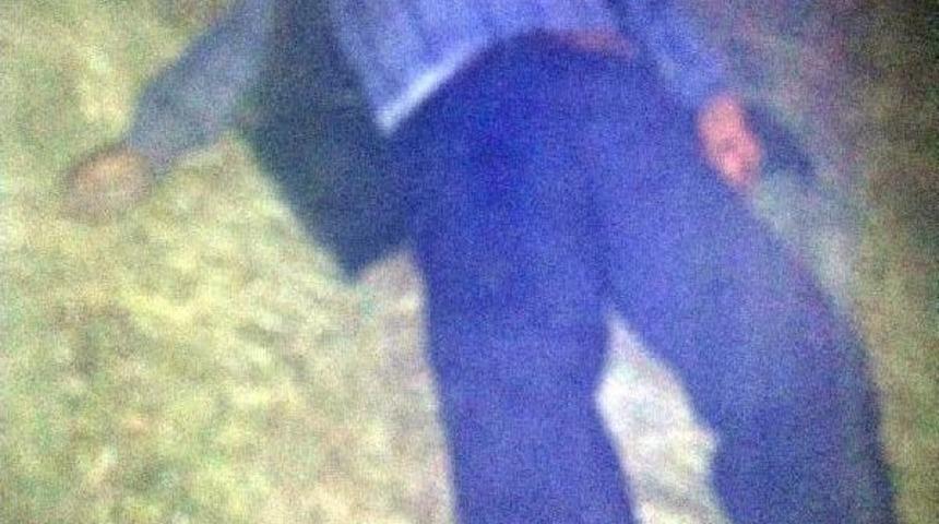 Tarlada Kalp Krizi Ge&ccedil;iren &Ccedil;ift&ccedil;i &Ouml;ld&uuml;