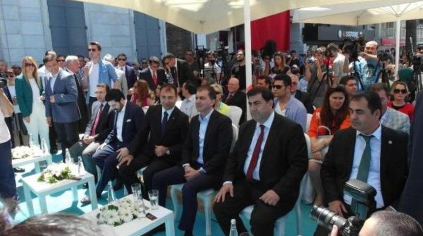 Bakan &Ouml;mer &Ccedil;elik: Atat&uuml;rk'&uuml;n İzmir'e Verdiği &Ouml;nemi Biliyoruz