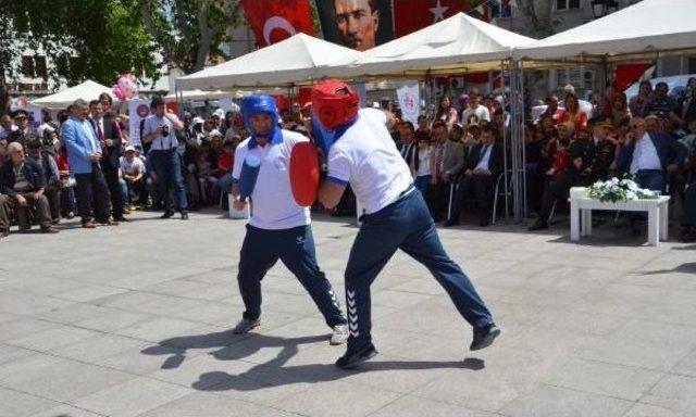 Tokat'ta 19 Mayıs Kutlandı