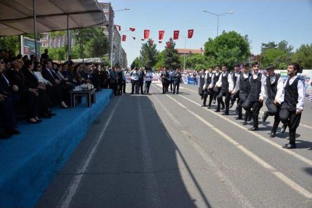 Diyarbakır'da 19 Mayıs Kutlamaları