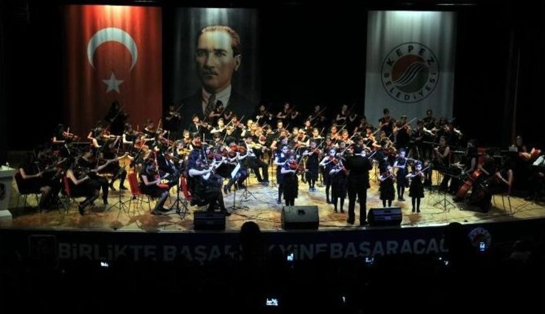 Miniklerden Muhteşem Konser