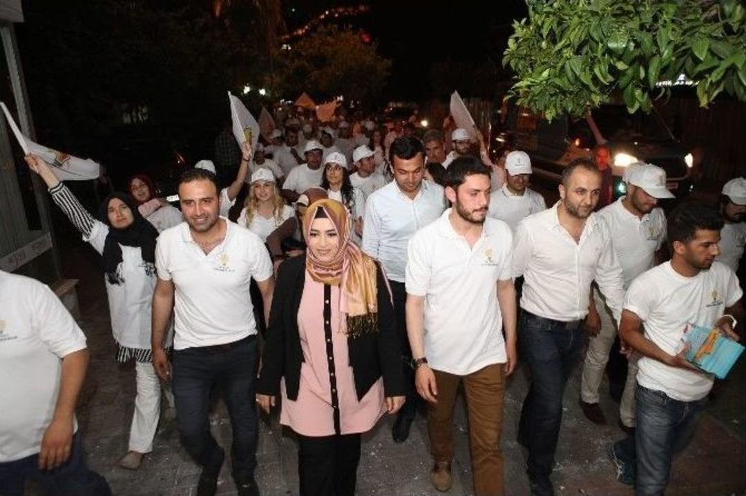 Ak Parti Antalya Milletvekili Adayı Sena Nur &Ccedil;elik Se&ccedil;im &Ccedil;alışmalarını S&uuml;rd&uuml;rd&uuml;