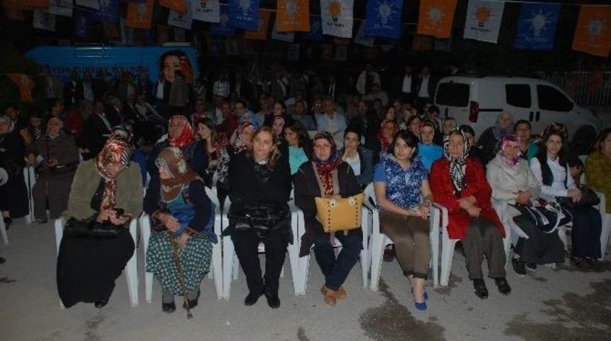 Ak Partili Adaylar, Mahalle Toplantılarına Devam Ediyor