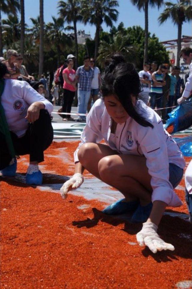 Gemad'dan Dünyanın En 'acılı Bayrağı'