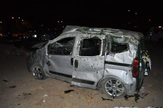 Hafif Ticari Ara&ccedil; Takla Attı: 1 &Ouml;l&uuml;, 3 Yaralı 2