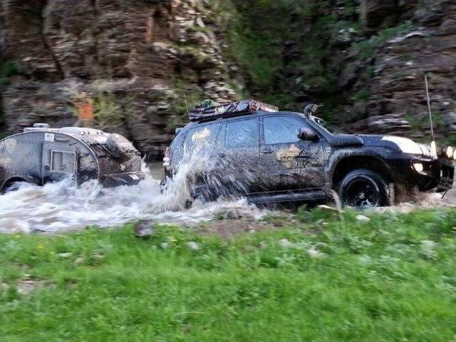 Serhat &ldquo;offroad&rdquo; İle Keşfedildi 1