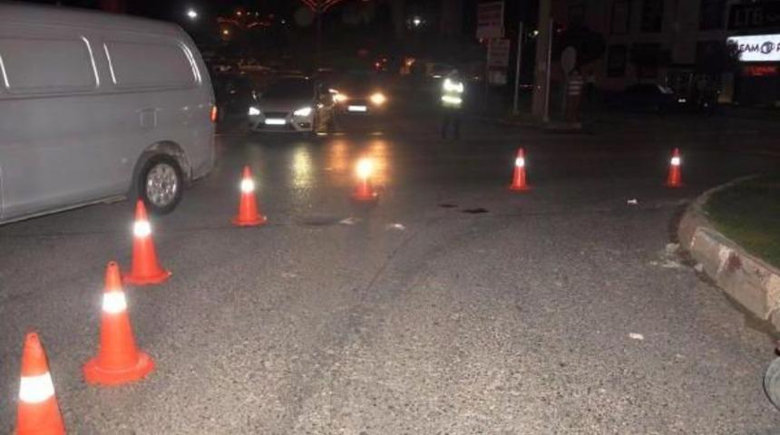 Otomobilin &Ccedil;arptığı Polis Şehit Oldu (2)