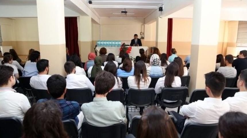 Şehitkamil&rsquo;den 10 Bin Ygs &Ouml;ğrencisine Jest