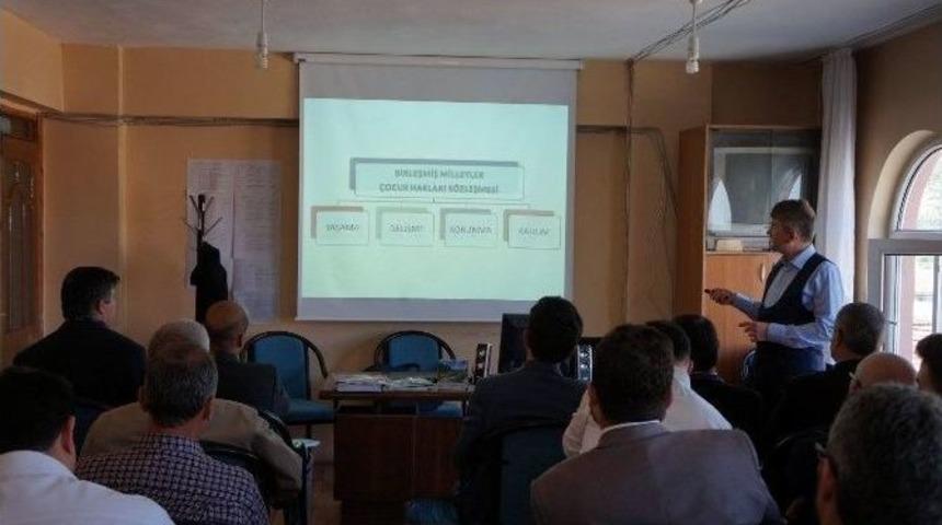 Seyitgazi M&uuml;ft&uuml;l&uuml;ğ&uuml;&rsquo;nde &Ccedil;ocuk İhmal Ve İstismarının &Ouml;nlenmesi Paneli