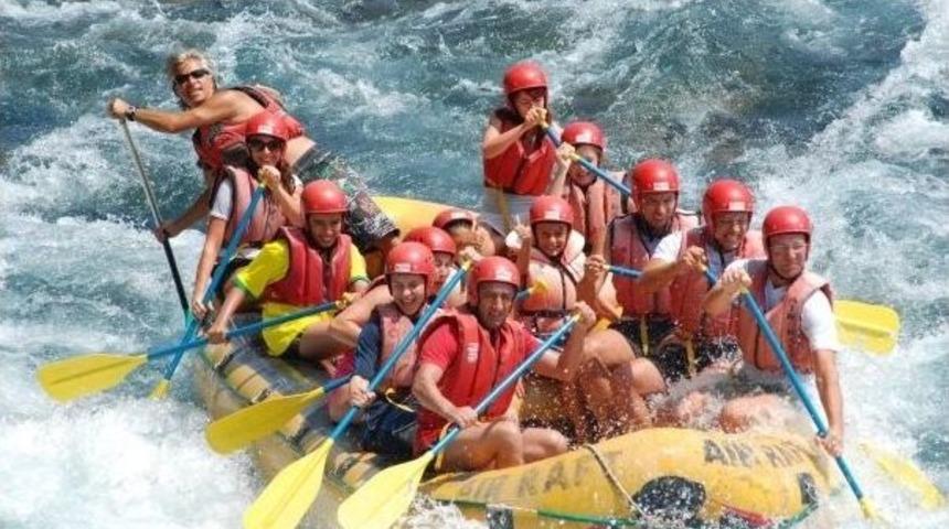 T&uuml;rkiye&rsquo;de İlk Rafting Kursu Manavgat&rsquo;ta A&ccedil;ıldı