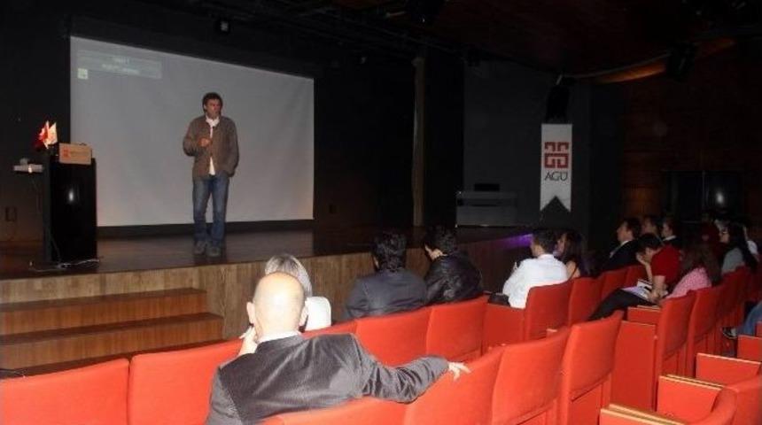 Ag&uuml; Talks S&ouml;yleşisine Cem Mansur Konuk Oldu