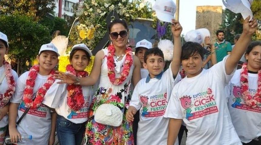 &Ccedil;i&ccedil;eğin Hasat Bayramı Başlıyor