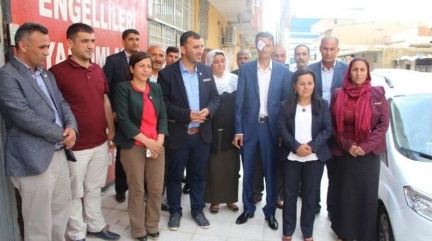 Silopi Belediyesi Eşbaşkanlarından Engellilere Ziyaret