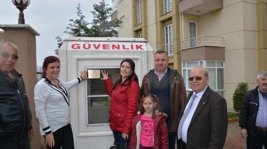 S&uuml;leymanpaşa H&uuml;rriyet Ve 100. Yıl Mahallelerinden Eğitime Destek