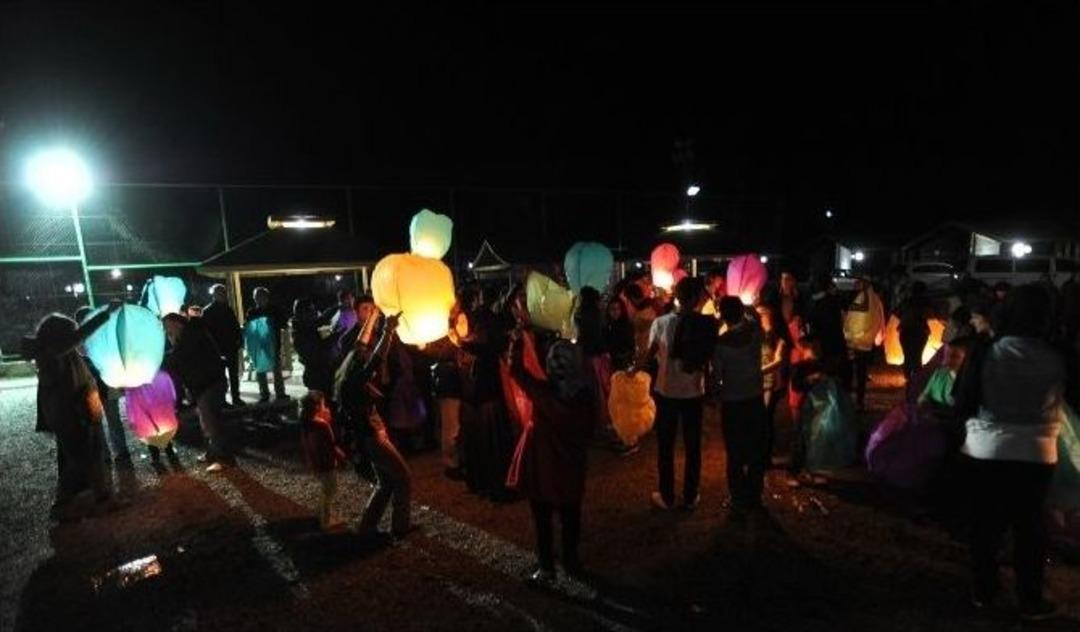 Gen&ccedil;ler Dilek Feneri U&ccedil;urdu