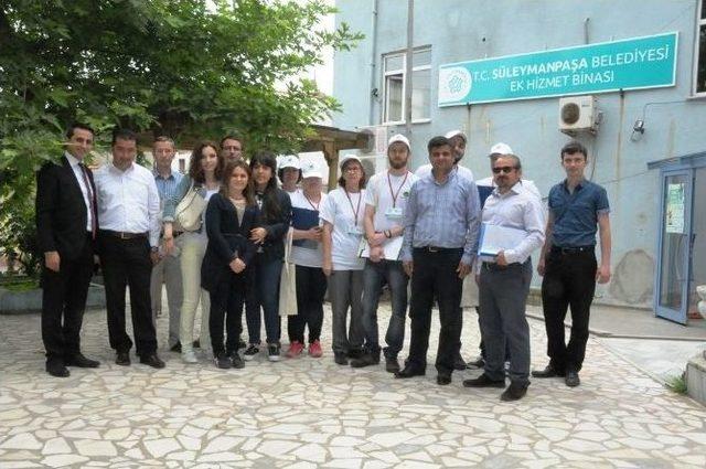 Çevre İçin Kapı Kapı Dolaşıyorlar 1