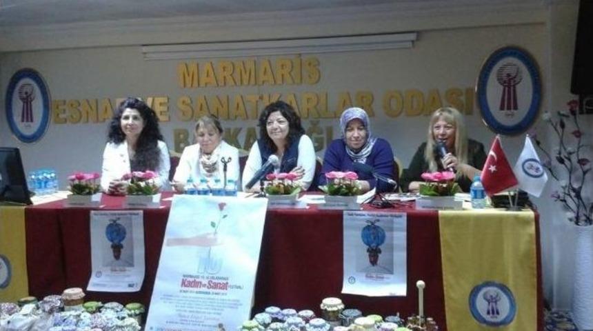 Marmaris&rsquo;in Bayan Muhtarına Halka Hizmet Madalyası