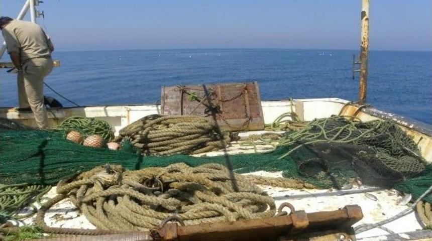 Sahil Güvenlik Ege’de Yasa Dışı Avcılığa Göz Açtırmıyor