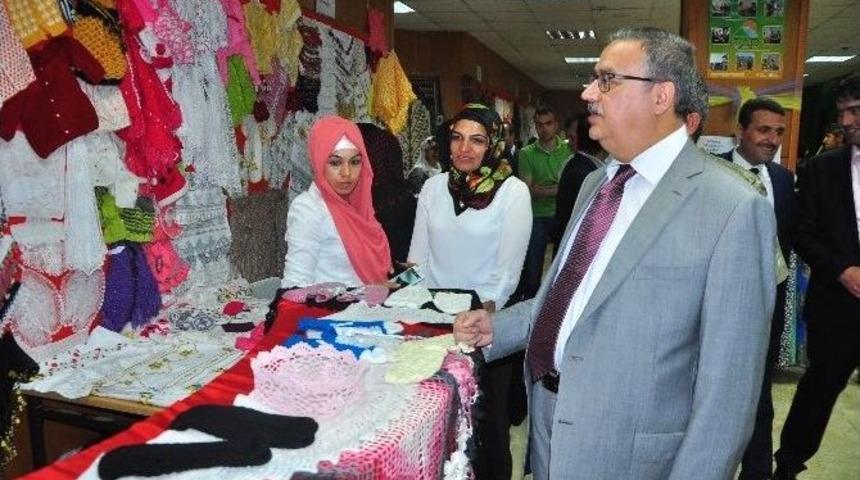 Halk Eğitimi Merkezi&rsquo;nin Yılsonu Sergisi A&ccedil;ıldı