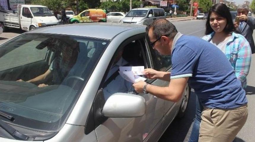 Liseli &Ouml;ğrencilerden Anlamlı Uyarı