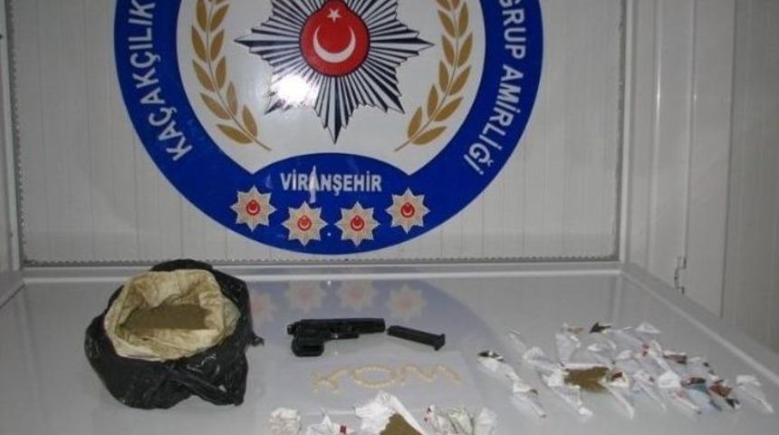 Şanlıurfa&rsquo;da Uyuşturucu Operasyonu: 5 G&ouml;zaltı