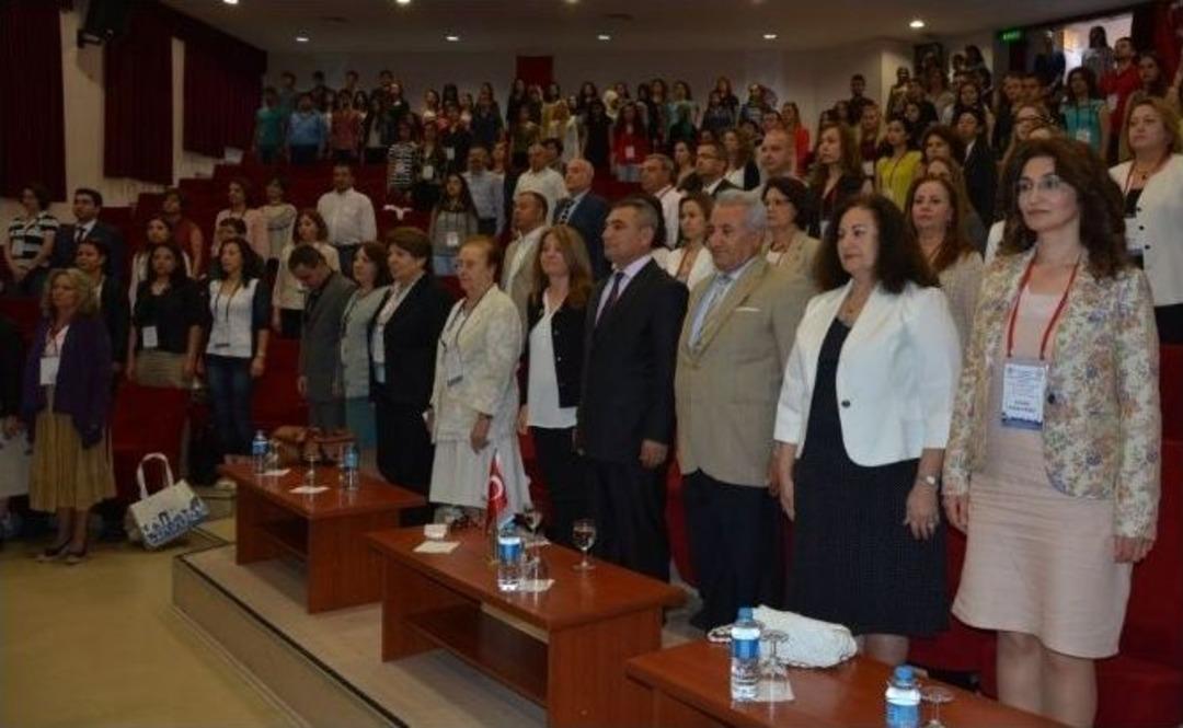 3. Uluslararası K&uuml;lt&uuml;rlerarası Hemşirelik Kongresi Ger&ccedil;ekleşti