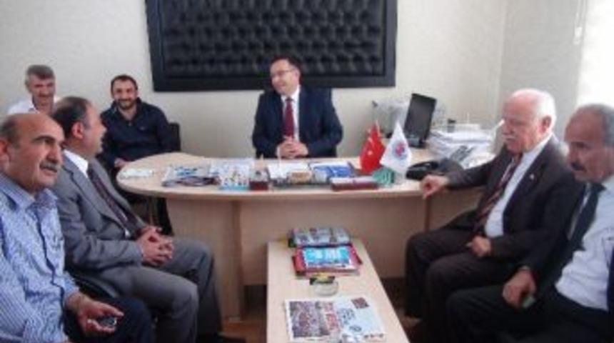 Yıldız, T&uuml;rk Ulaşım Sendikası&rsquo;nı Ziyaret Etti