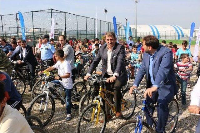 Fuat K&ouml;ktaş Se&ccedil;im &Ccedil;alışmalarına 3 İl&ccedil;ede Devam Etti 1