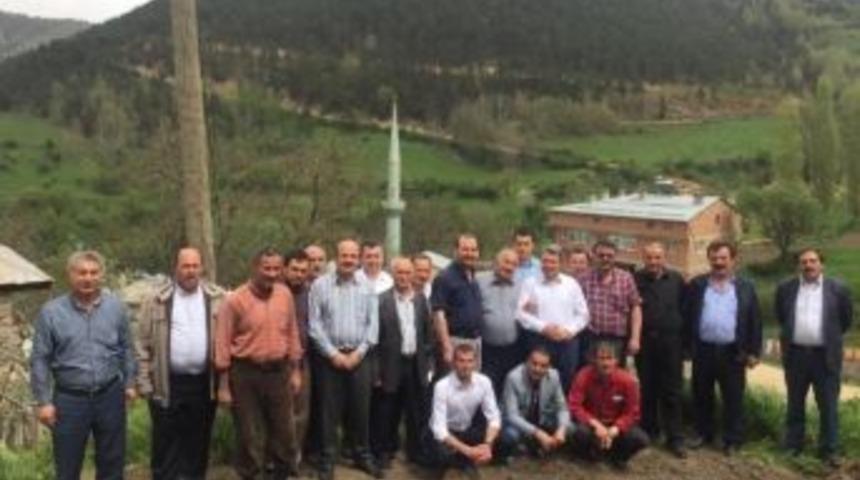 &Uuml;st&uuml;n, Se&ccedil;im &Ccedil;alışmalarına Torul İl&ccedil;esinde S&uuml;rd&uuml;r&uuml;yor