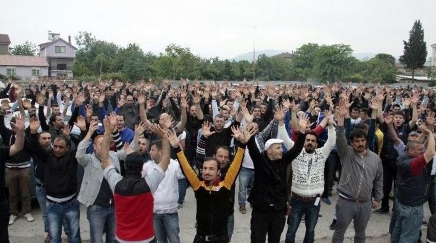 Ford İş&ccedil;ileri Eylemlerini S&uuml;rd&uuml;r&uuml;yor