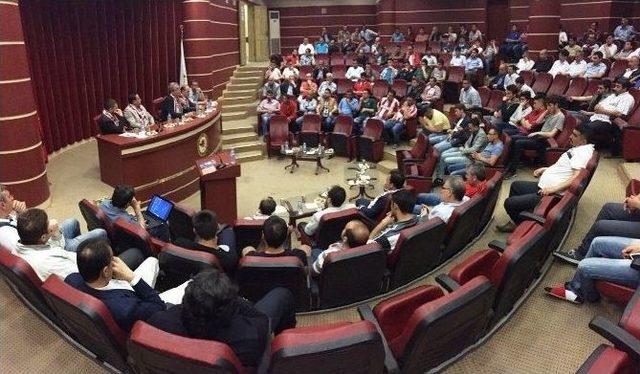 Ak Partili Adaylar Nevşehir Spor Taraftarı İle Buluştu