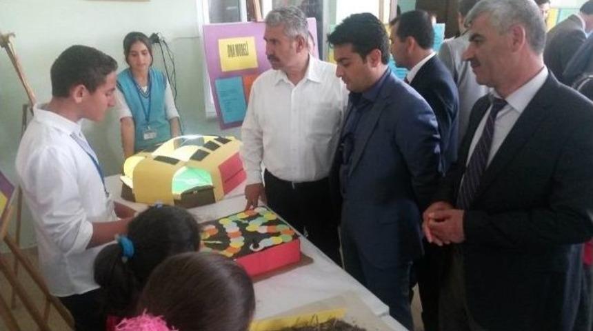 K&ouml;y Okulunda Bilim Fuarı