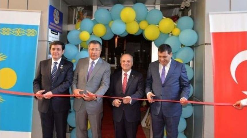 Mersin&rsquo;de Kazakistan Fahri Konsolosluğu A&ccedil;ıldı