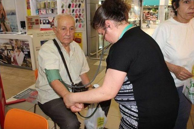 Aydın Halk Sağlığı M&uuml;d&uuml;rl&uuml;ğ&uuml; Vatandaşı Hipertansiyon Konusunda Bilgilendirdi 1