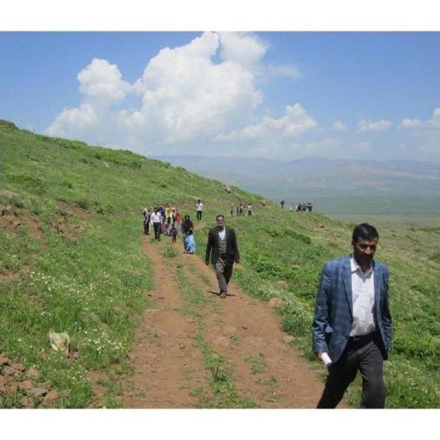 Bu Mezrada Se&ccedil;im Boykotu Var 1