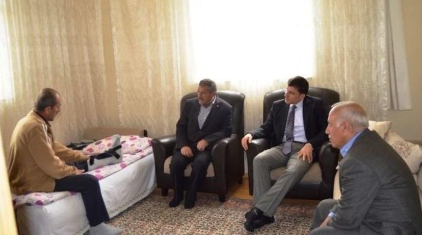 Aziziye Kaymakamı &Ouml;z&rsquo;den Engelli Vatandaşa Ak&uuml;l&uuml; Araba