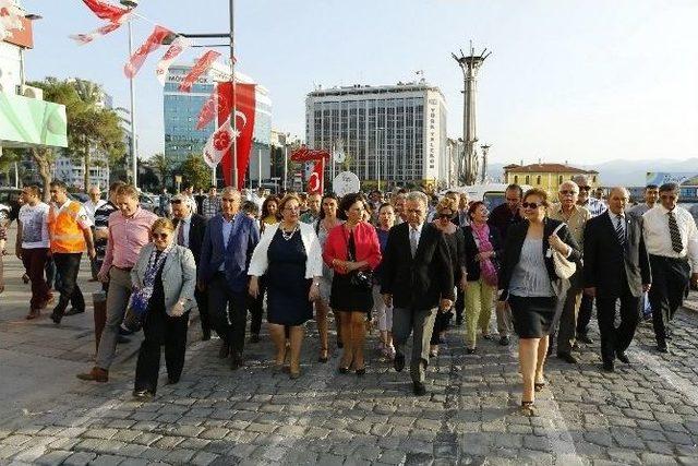 Alsancak Şenliği Coşkulu Başladı