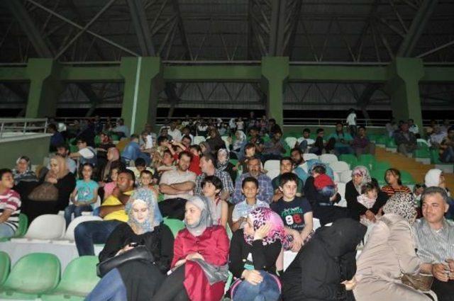 Işılak: T&uuml;rkiye ye Kimse Insanlık Dersi Vermeye Kalkmasın 2