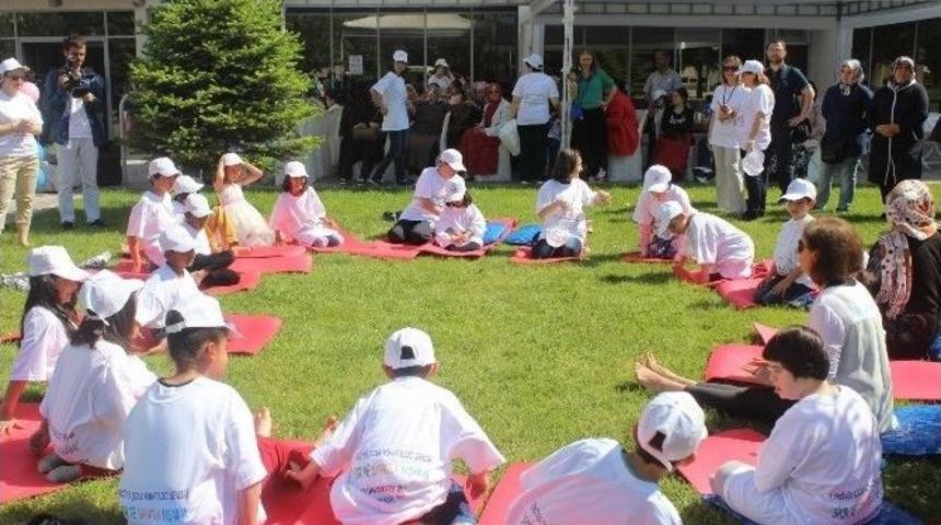 Er&uuml; &Ccedil;ocuk Hastanesinde Anlamlı Etkinlik
