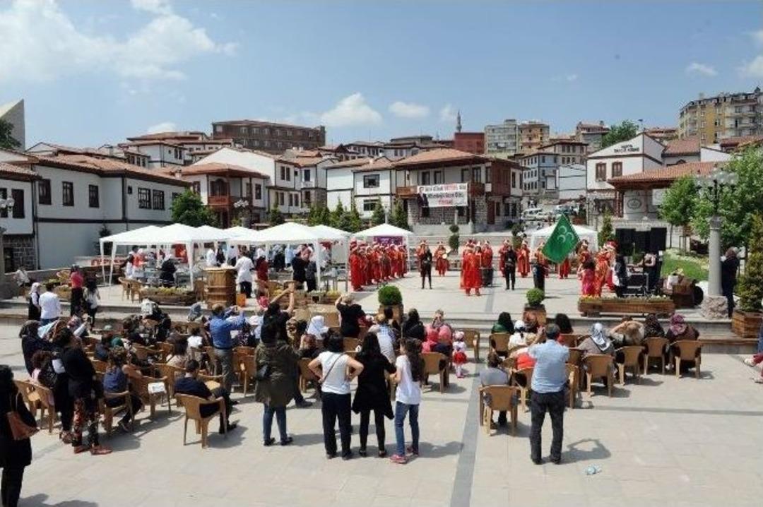 Altındağlı Kadınlar Bayat Ekmekten Harika Lezzetler Yaptı