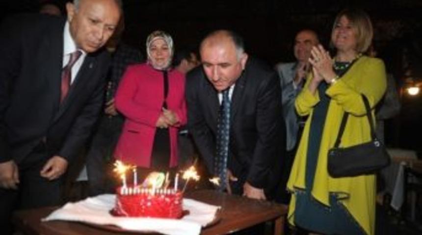 &Ccedil;ağlayan &Ccedil;iftine S&uuml;rpriz