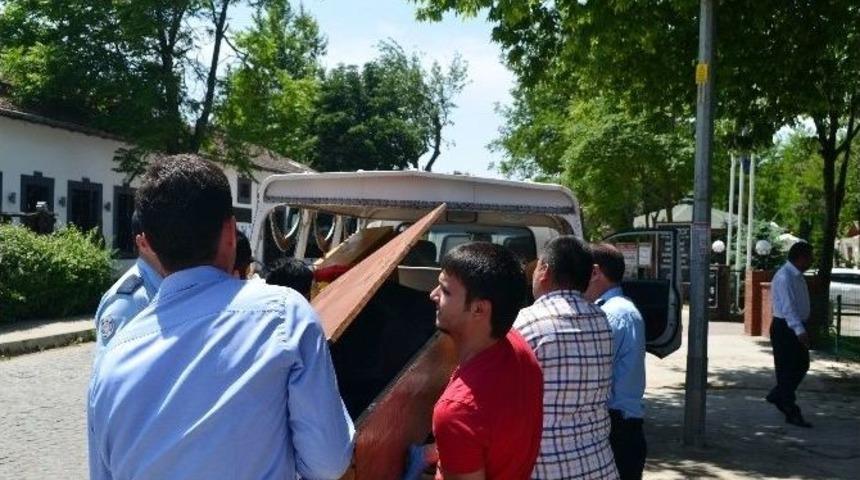 (&ouml;zel Haber) Meri&ccedil; Nehrinde Erkek Cesedi Bulundu