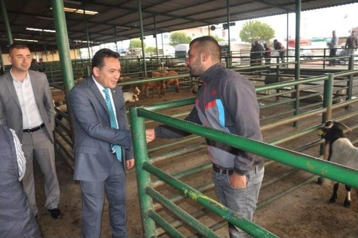 Hasan Eryılmaz&rsquo;dan Sabah 6.30 Mesaisi